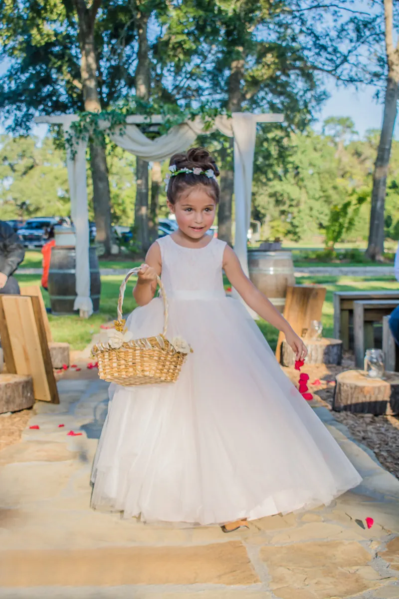 Storytelling photograph from the Weddings collection.