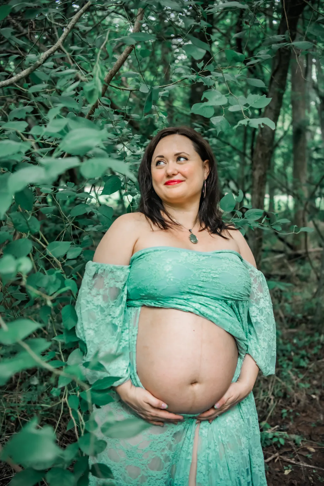 Storytelling photograph from the Maternity collection.