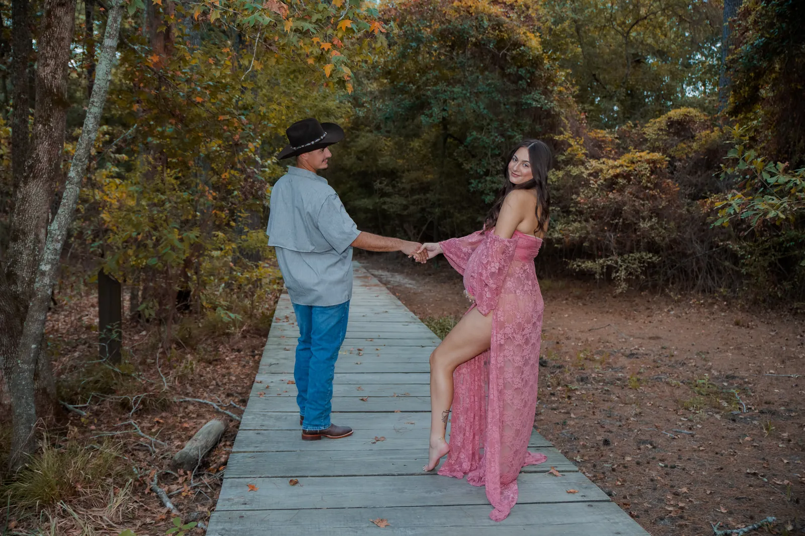 Storytelling photograph from the Maternity collection.