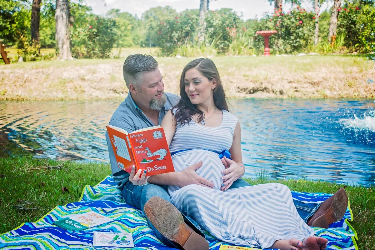Storytelling photograph from the Maternity collection.