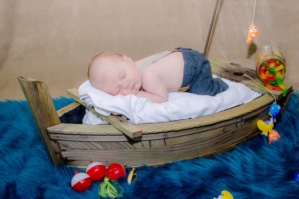 Storytelling photograph from the Newborns collection.